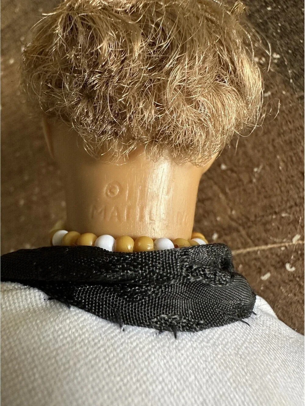 2004 Mattel Cali Girl Ken Doll C6464 Blonde Hair Original Shell Necklace